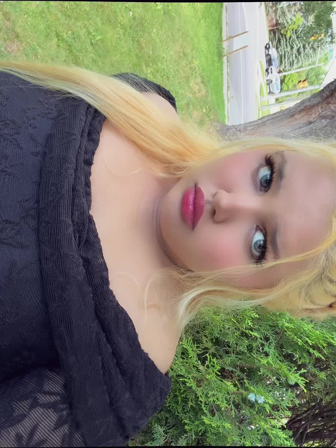 @aliravl