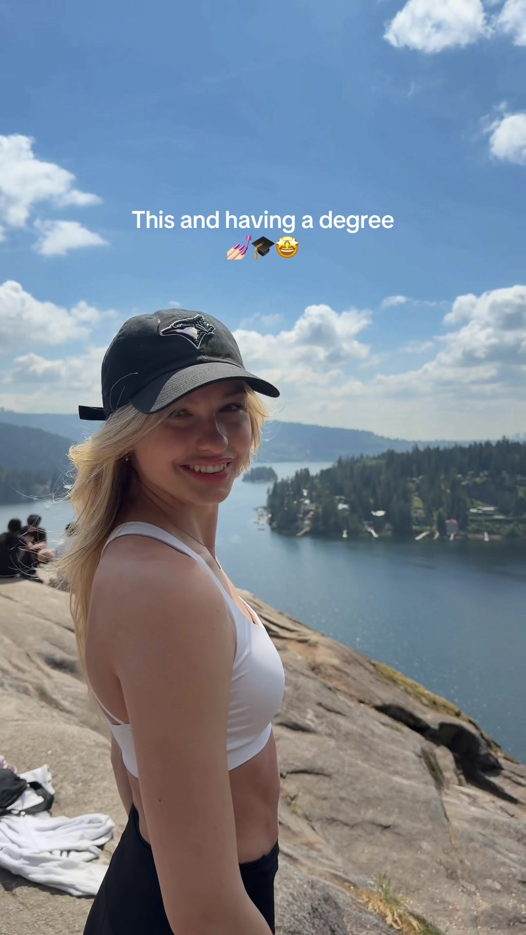 @Jemma Violet