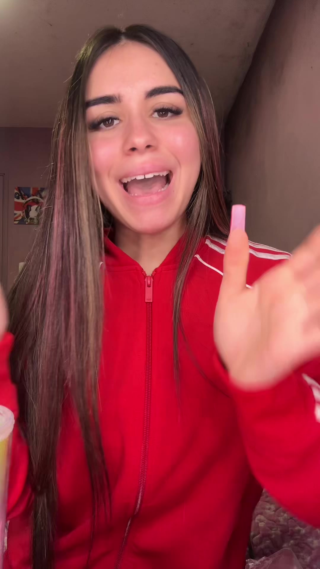 @LARECHETOMAL 💋