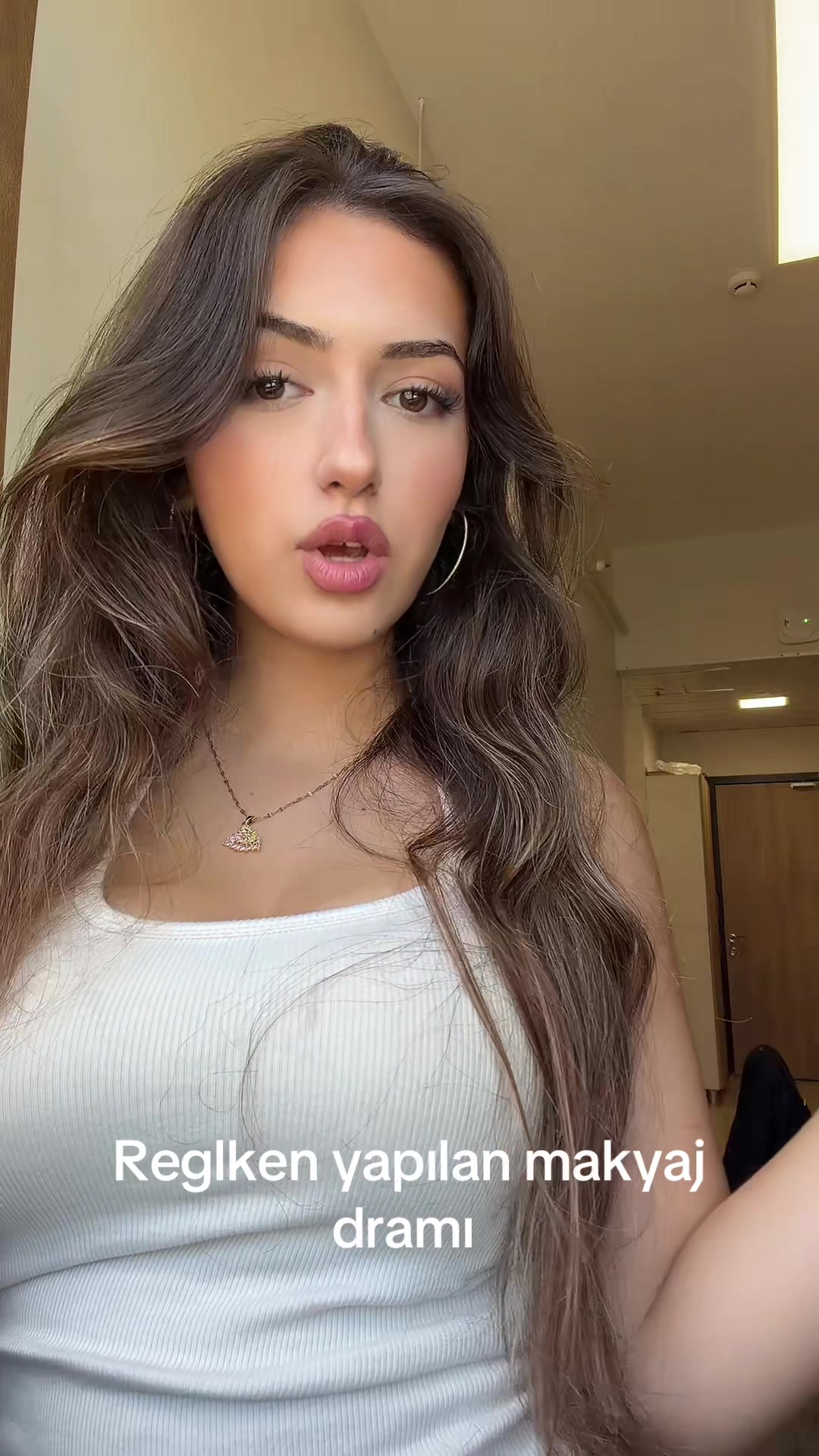 @aysᥫ᭡