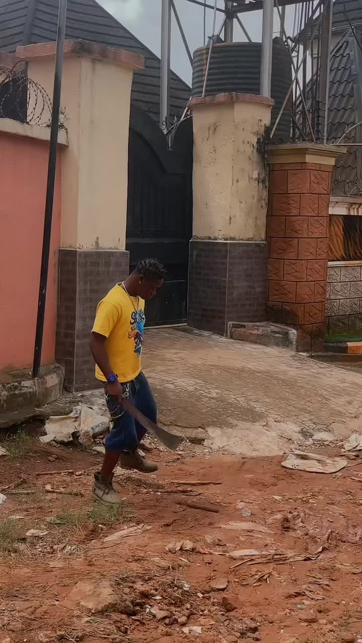 @Dangerous stepper🪖🧑🚒