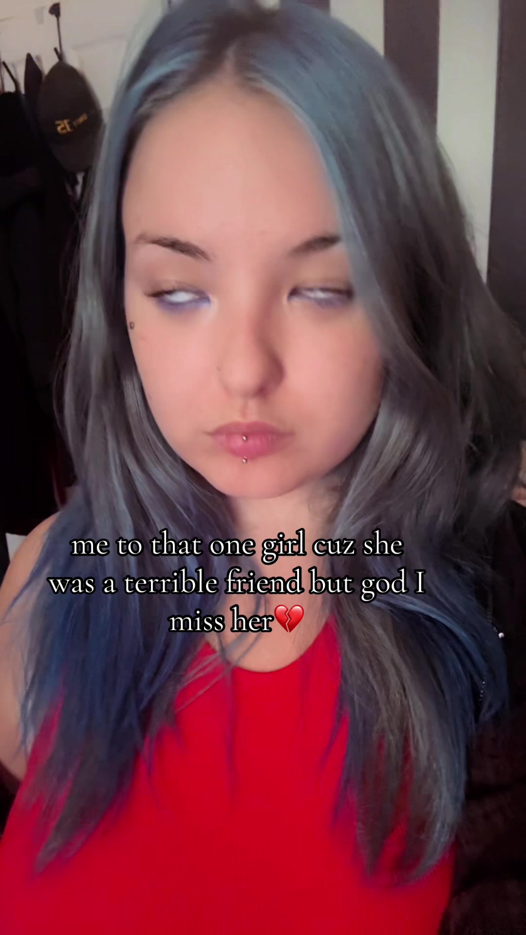 @thatbluehairbaddie