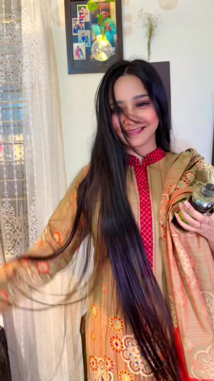 @Tania sultana surovi