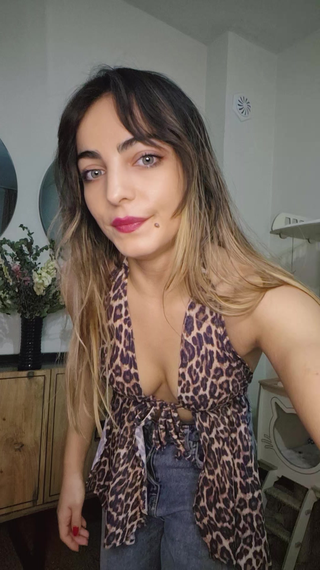 @efeesra