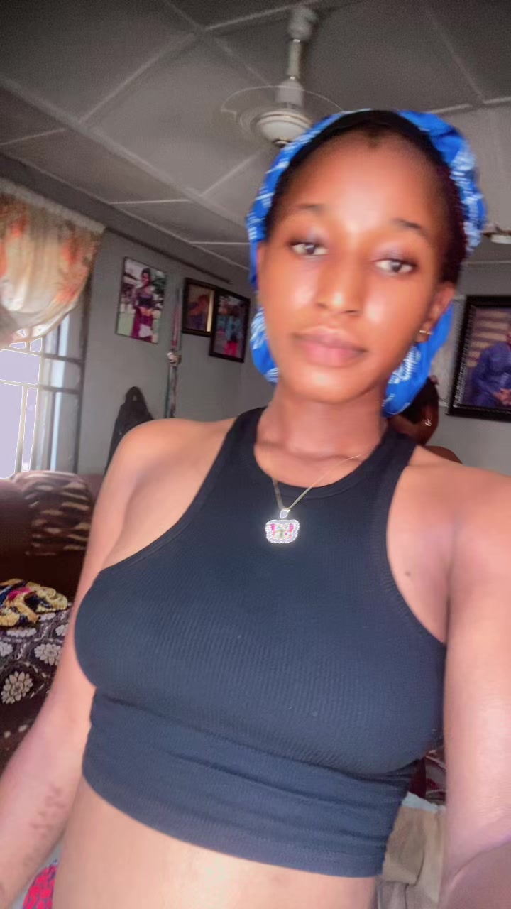 @ellybelly