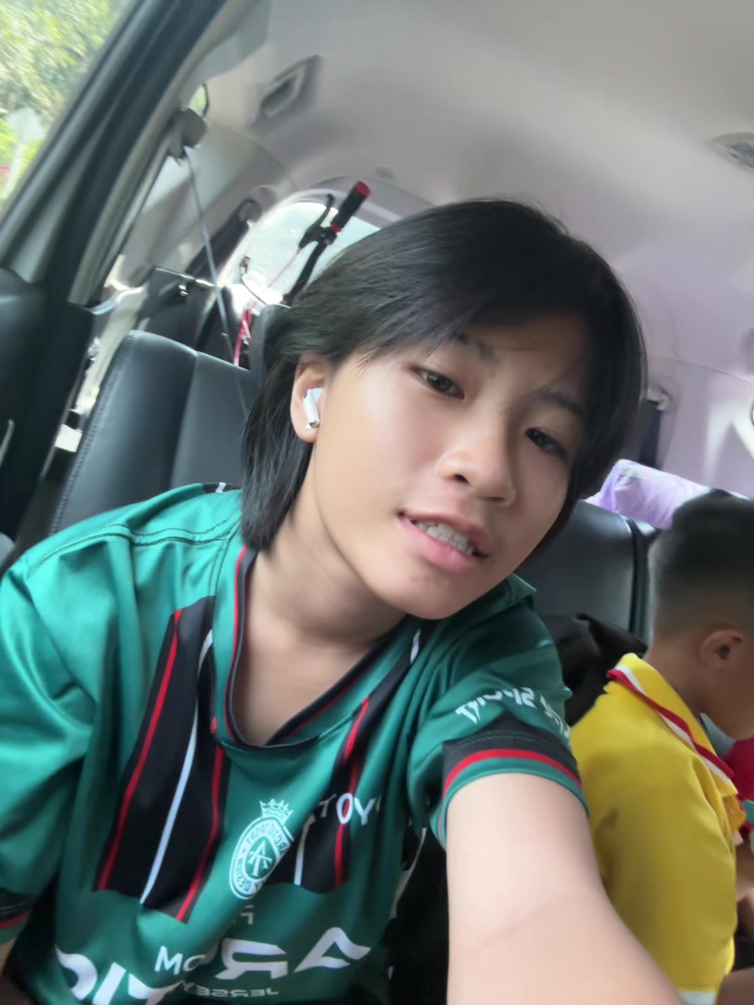 @arujarin55