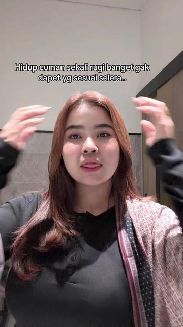 @Hanya M