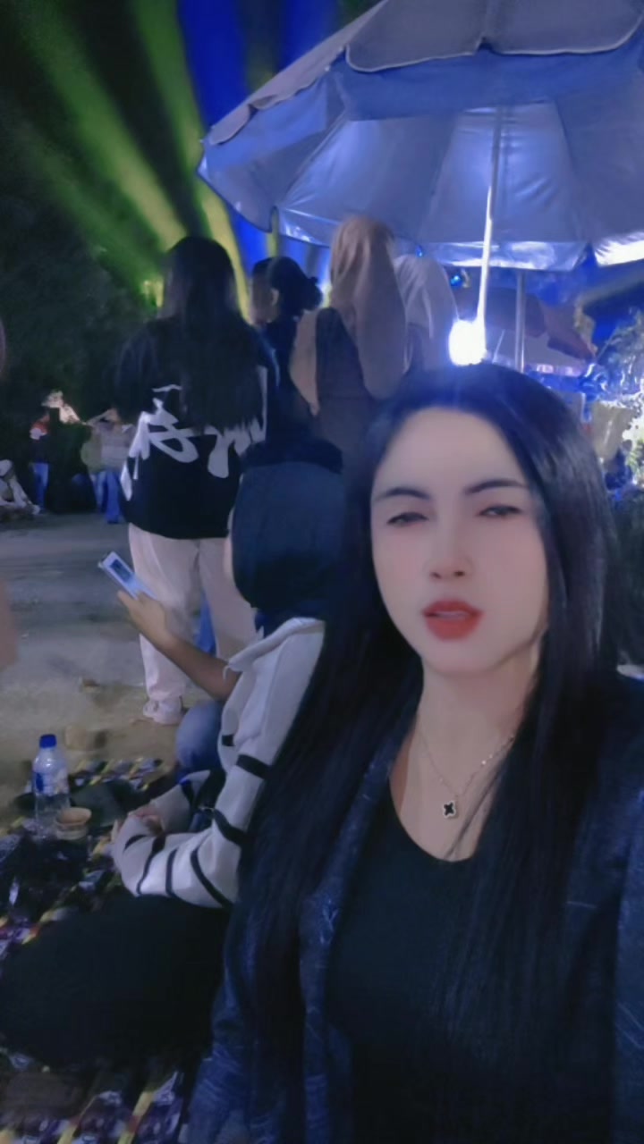 @𝟡𝟜𝟠_Black sweet