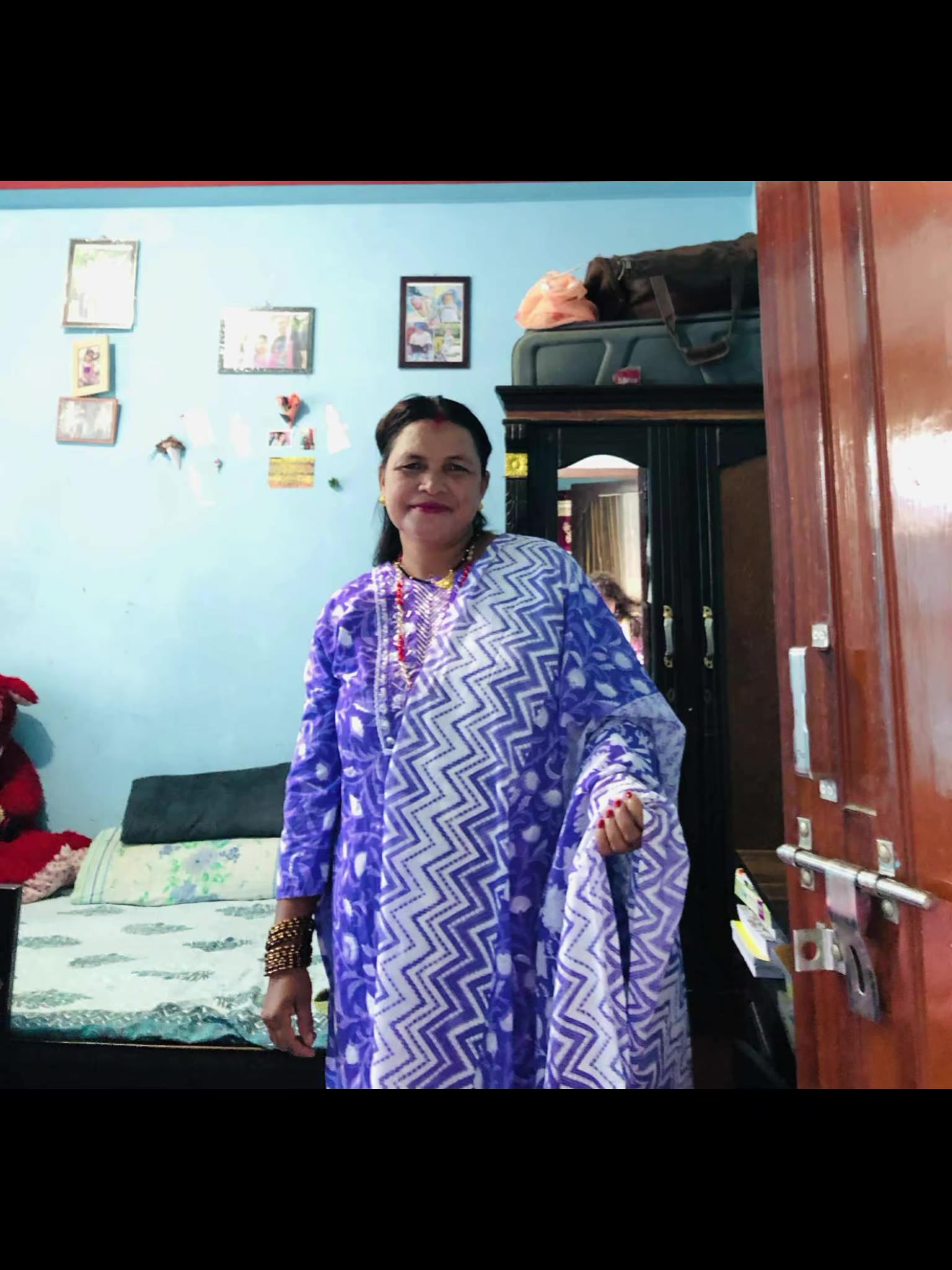@अनु रम्तेल