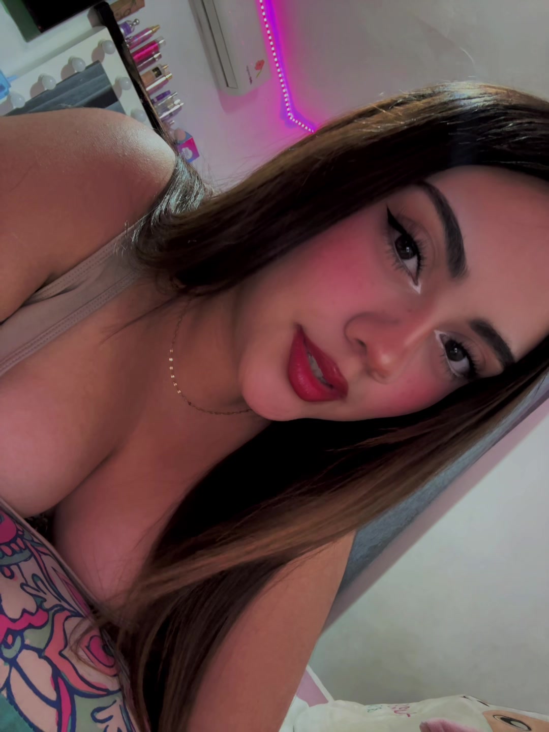 @Ale🍒