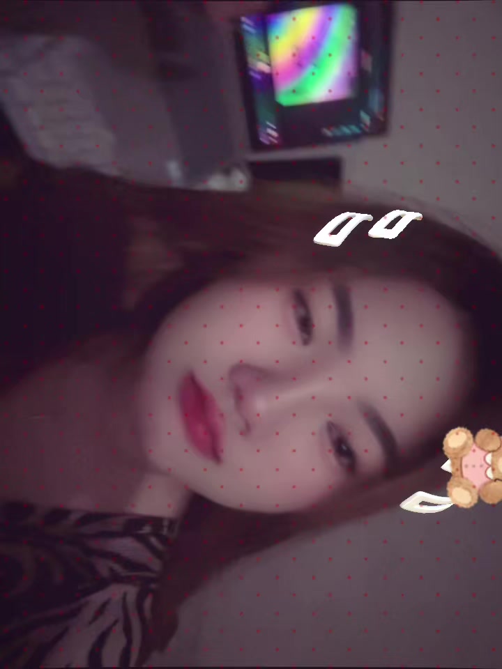 @aeiouuuuuu