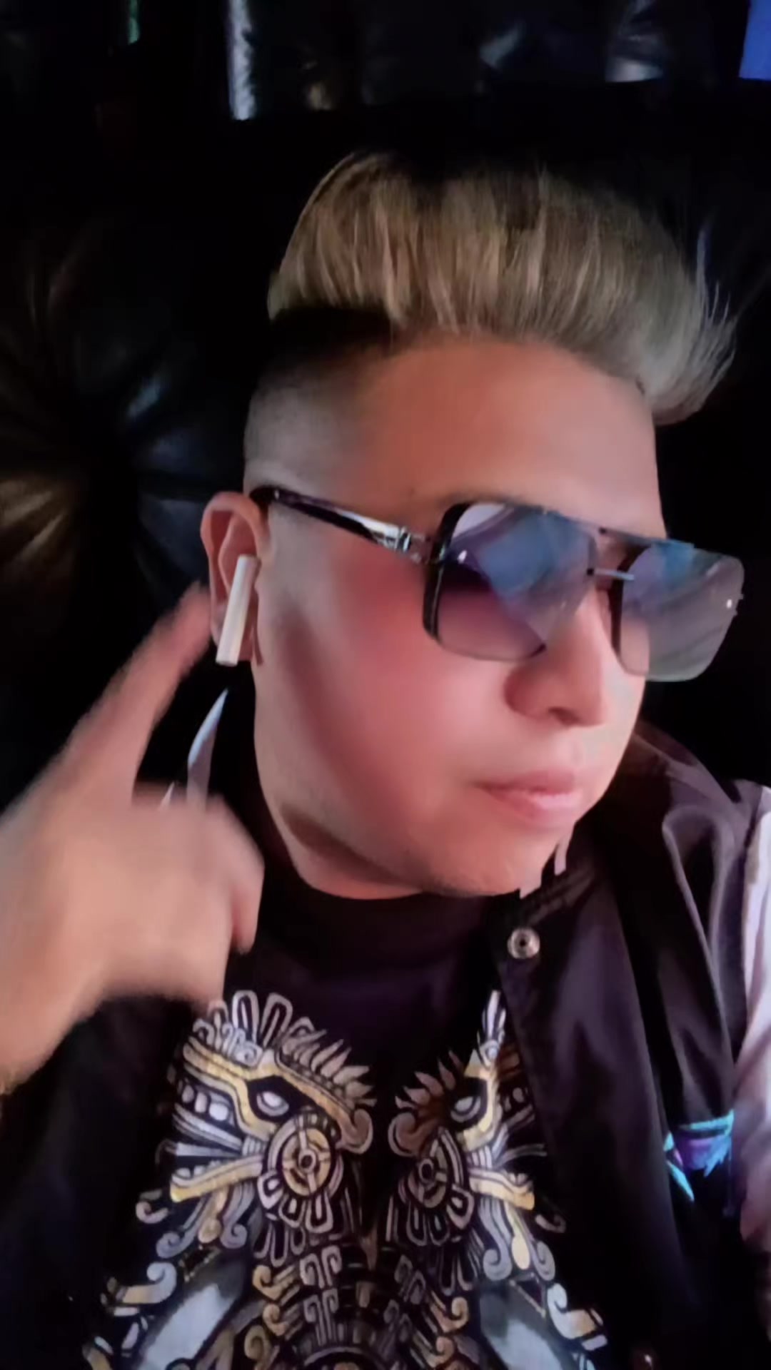 @Mechitas
