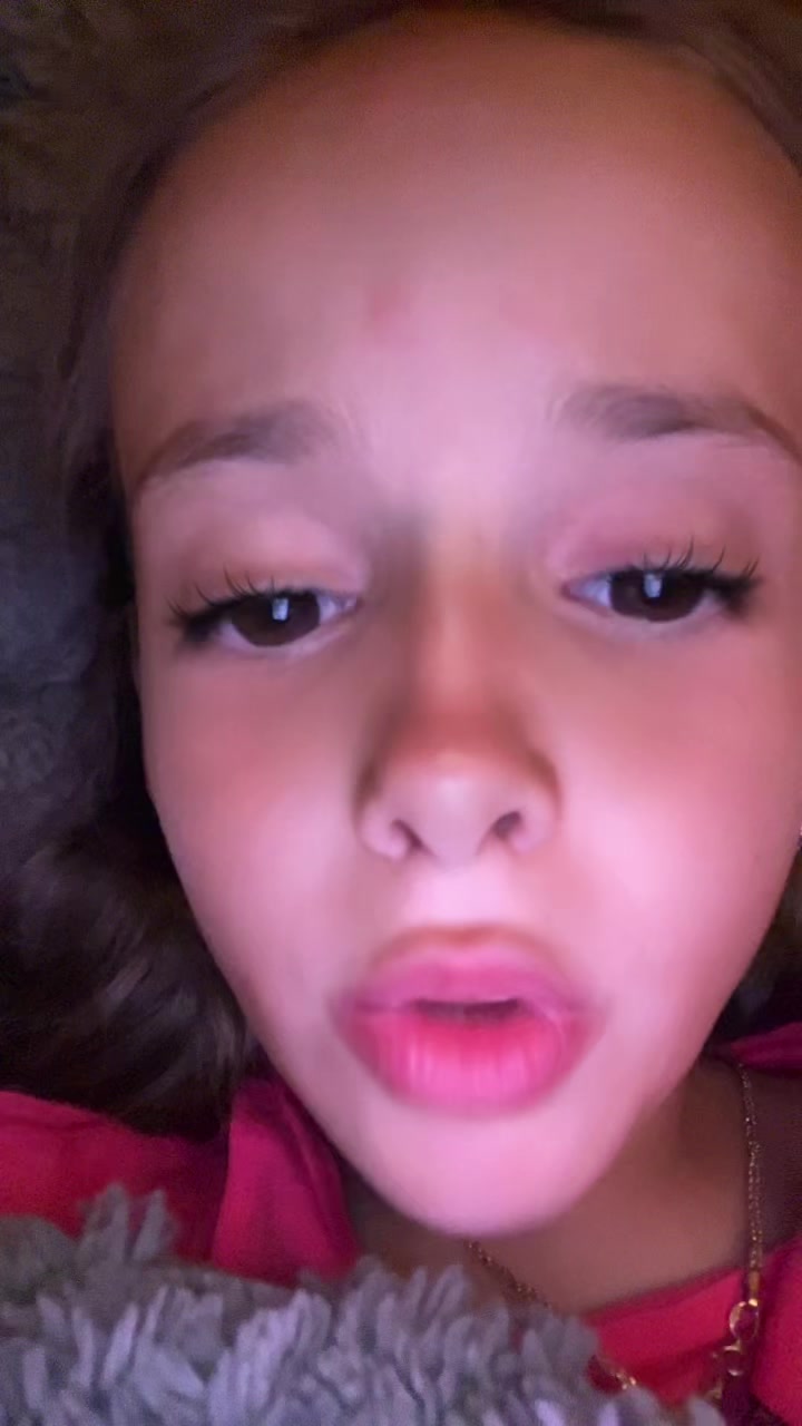 @Cosmina 🩵🫐🥶