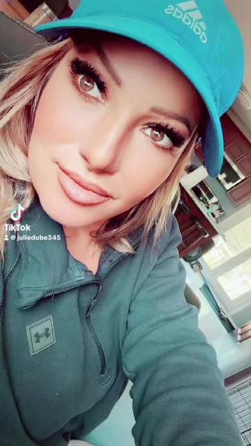 @Juliedube345