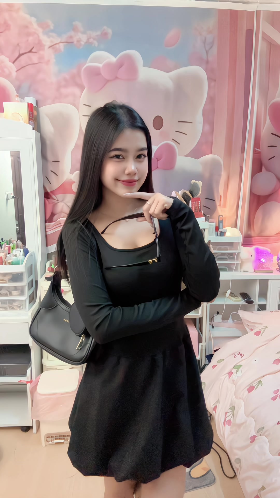 @fah_janjira(ช่องจริง650K)