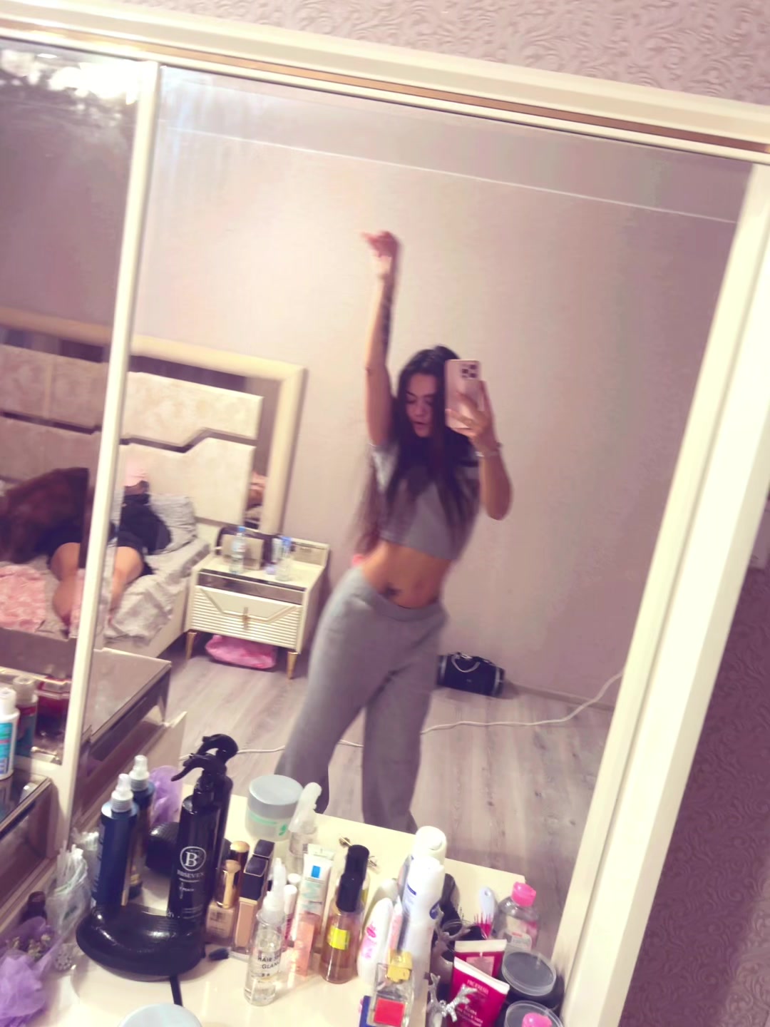 @Ri1ta1