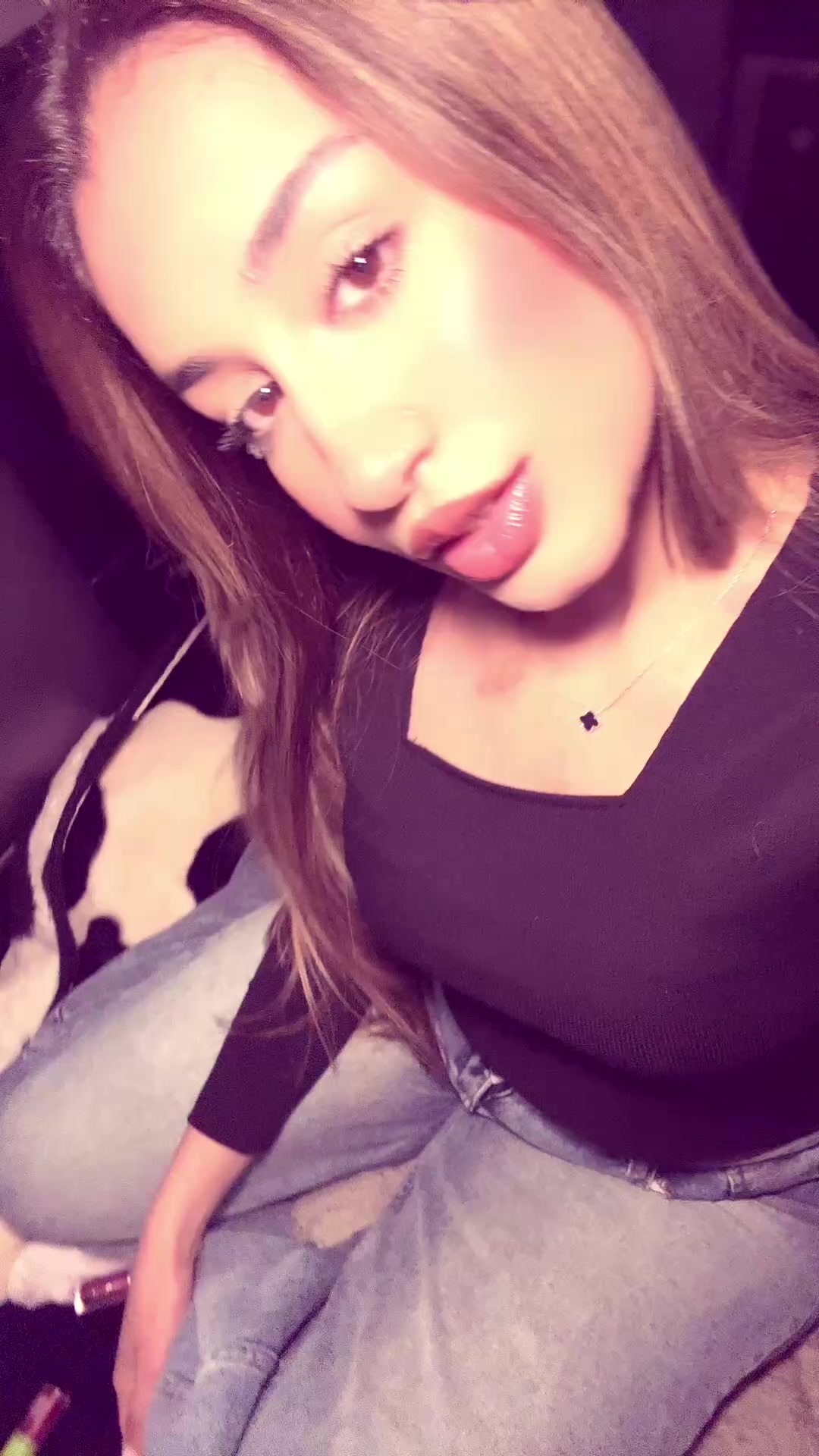 @𝐑𝐈𝐇𝐀𝐁𝐄 🦢