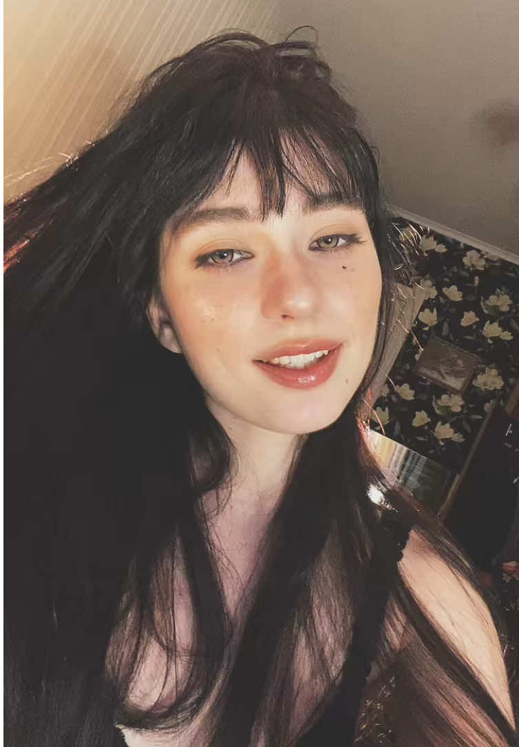@valeriaveng