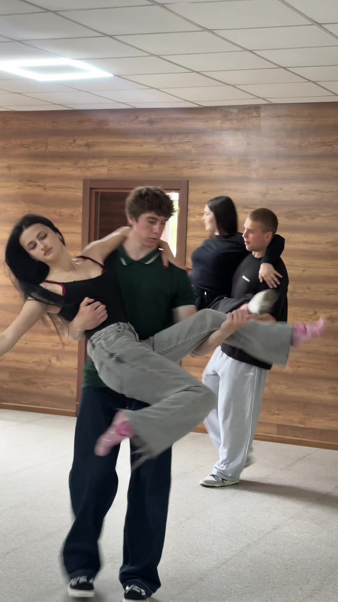 @Energy Dance