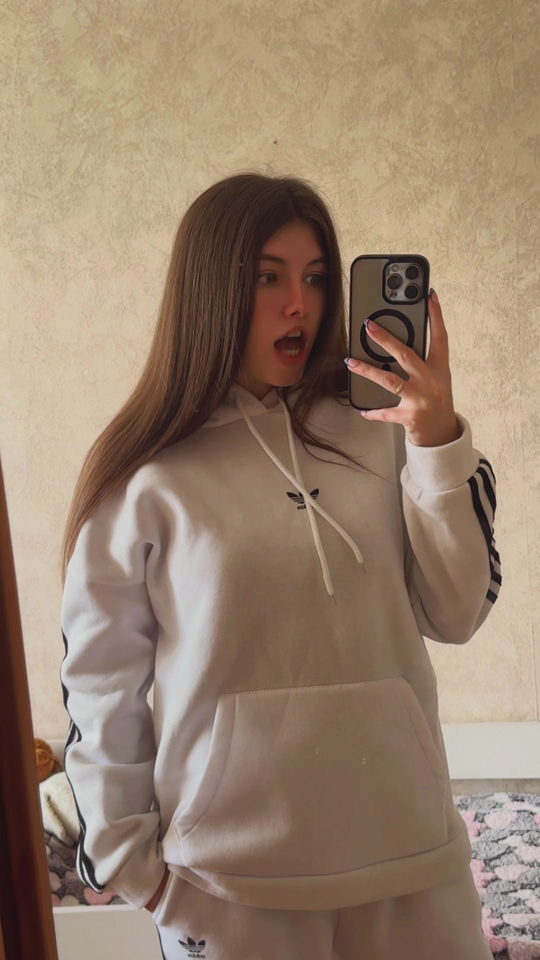 @maria16112003