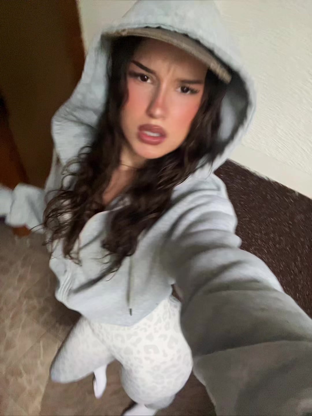 @🥥