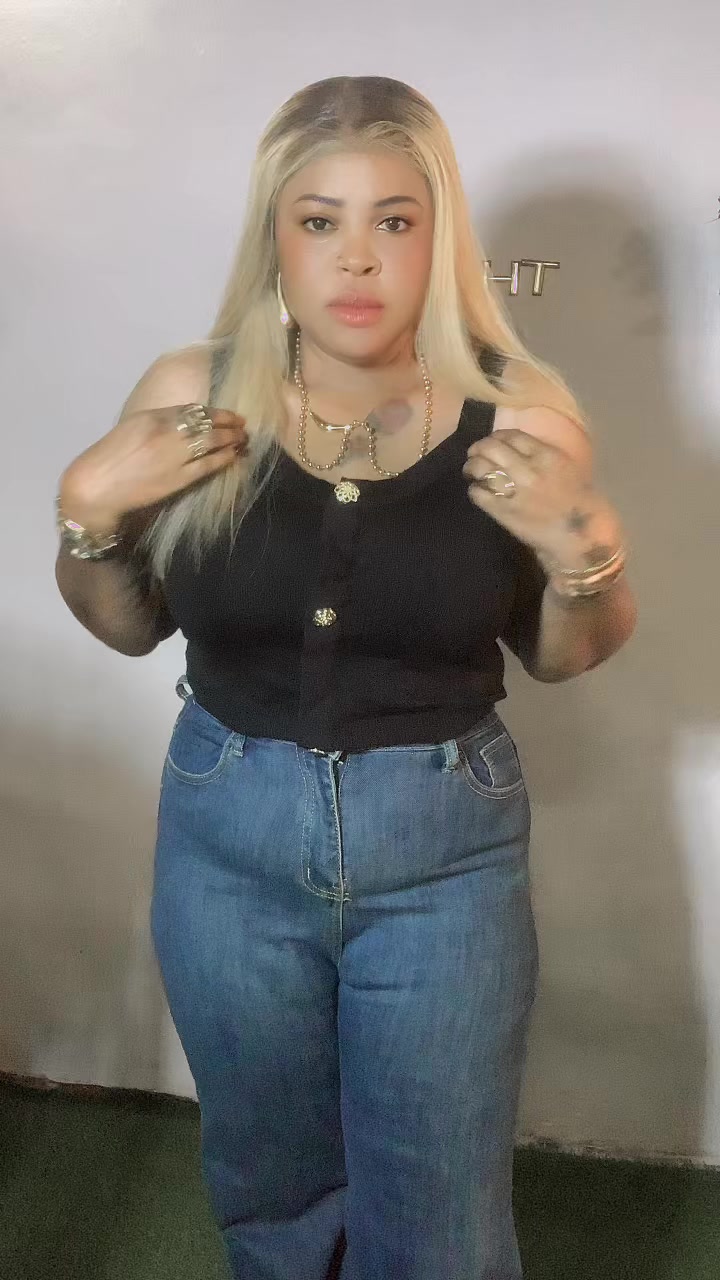 @IYESOGIE❤️🧡😊