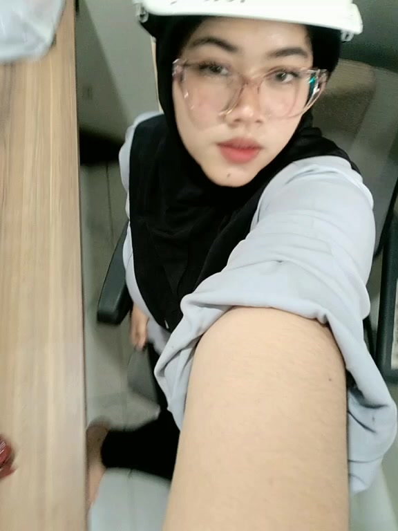 @mudhinur_