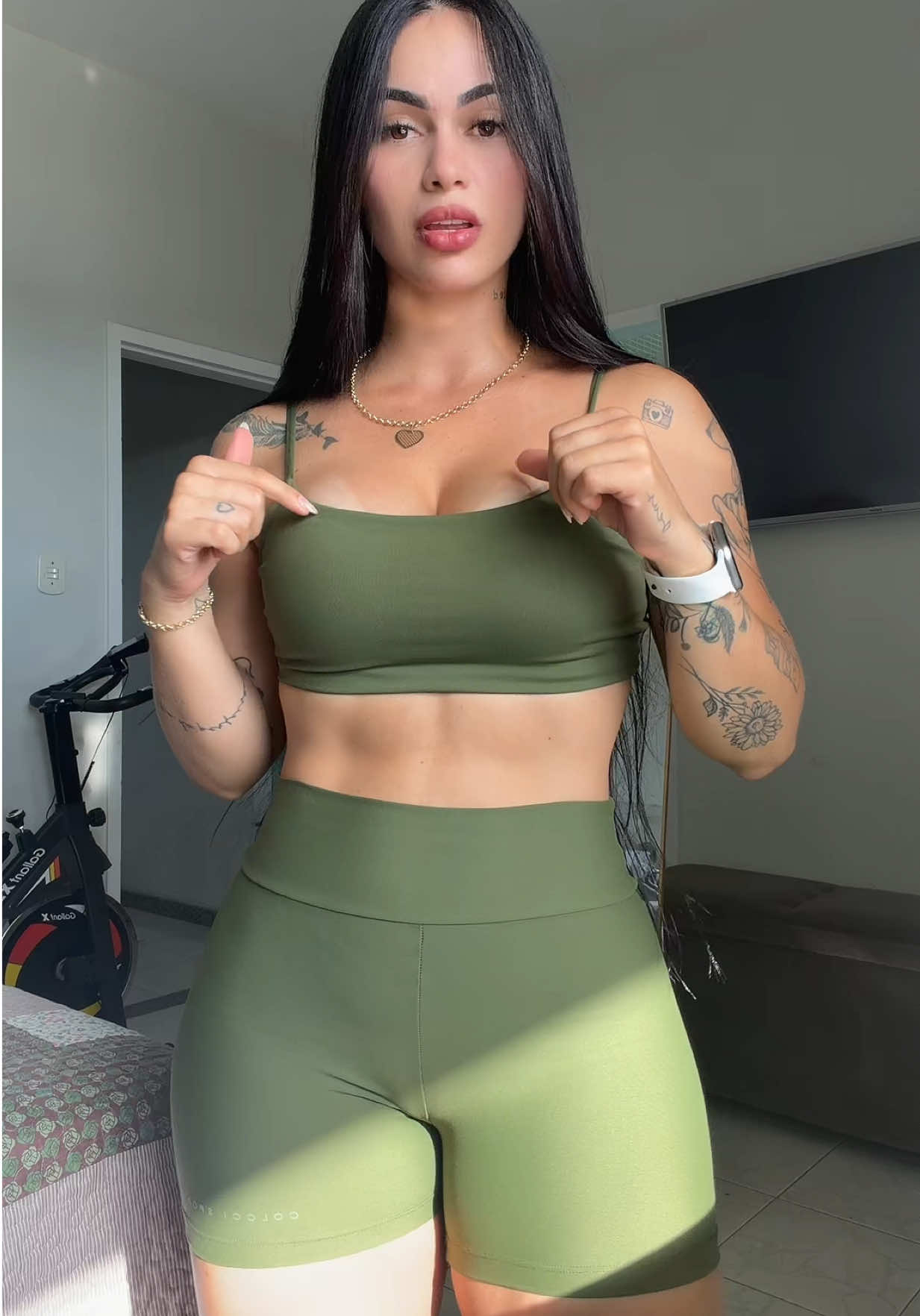 @Sandy Alves