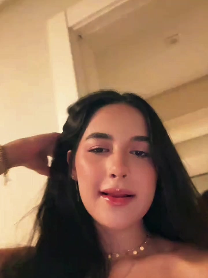 @lya sophie 🍒