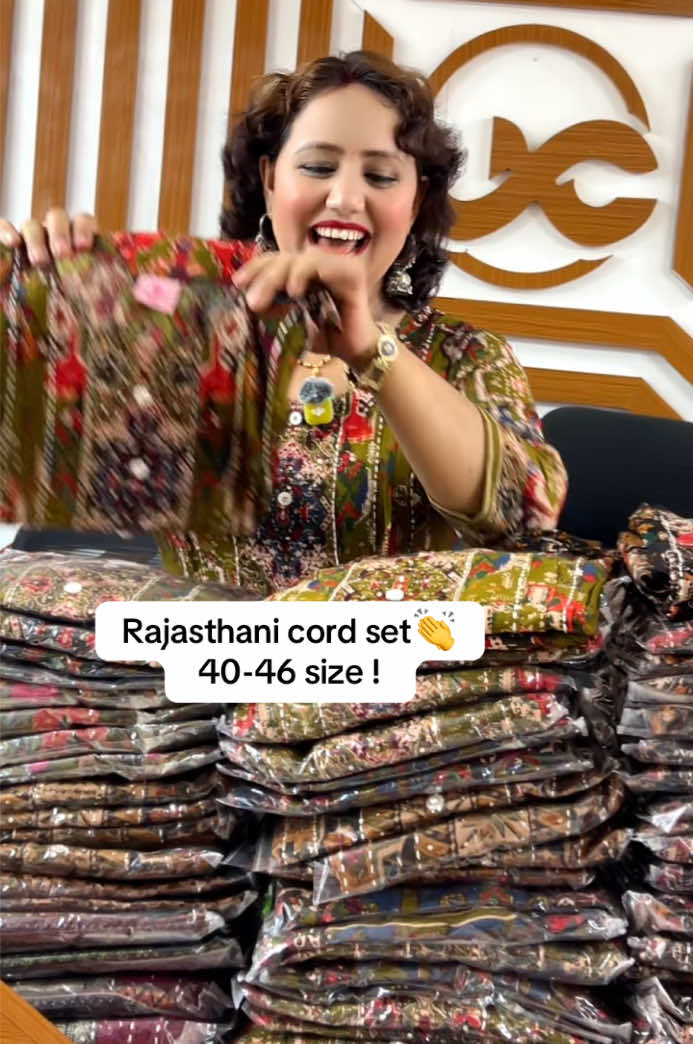 @Unique Collection,Jadibuti Ktm