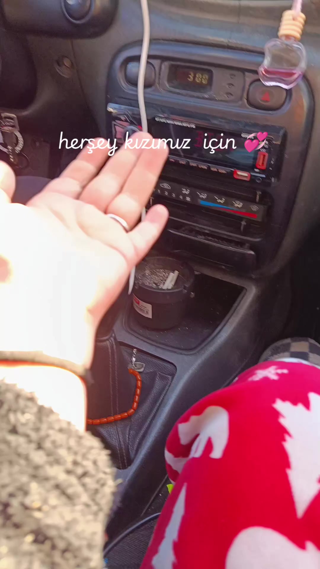 @melek su su
