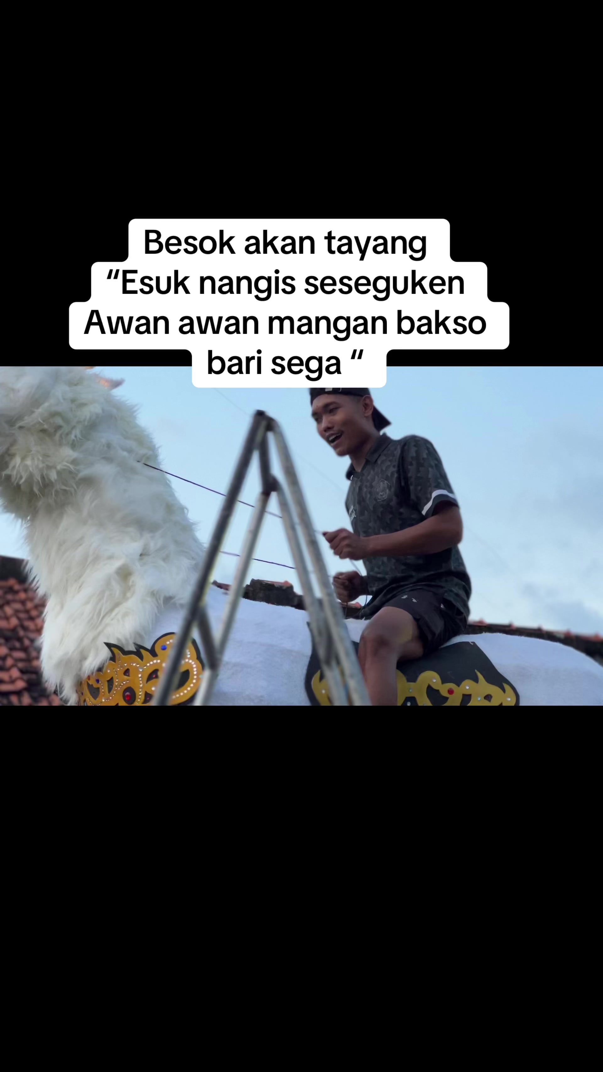 @R I Y A N