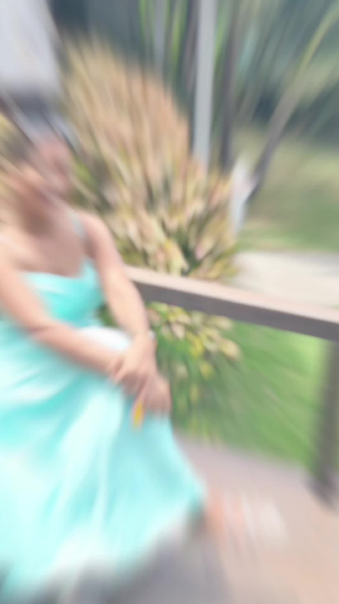 @Tina