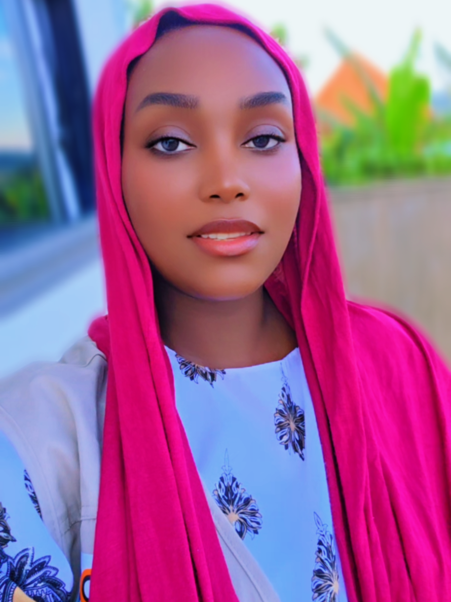 @TahiyahWally 0709908579✈️