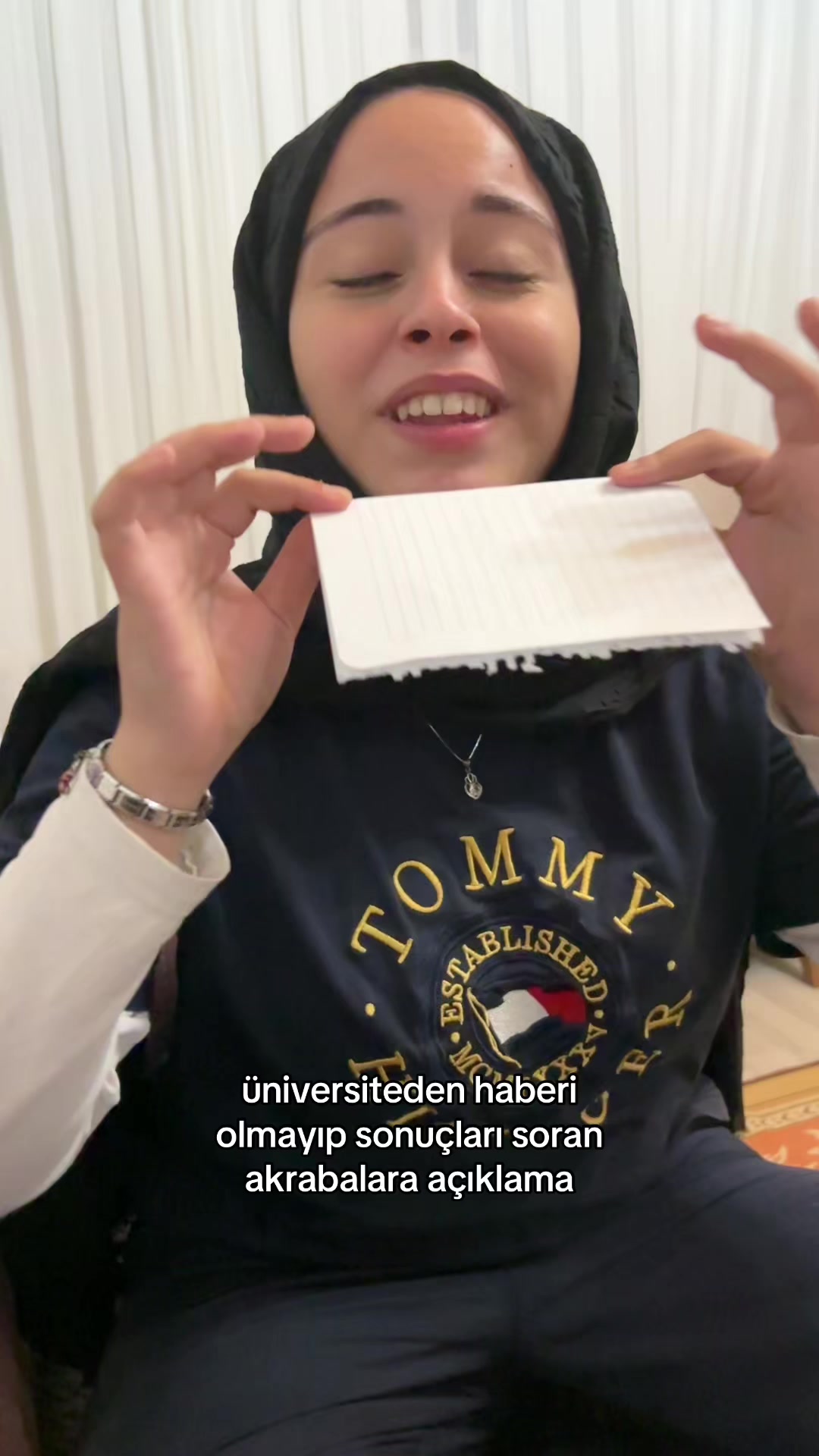 @dilara 𖣂