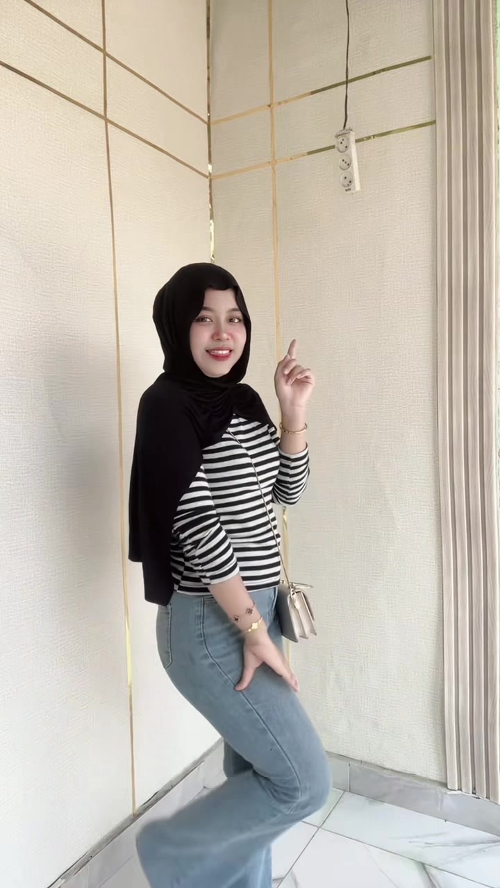 @Vinaaa𐙚