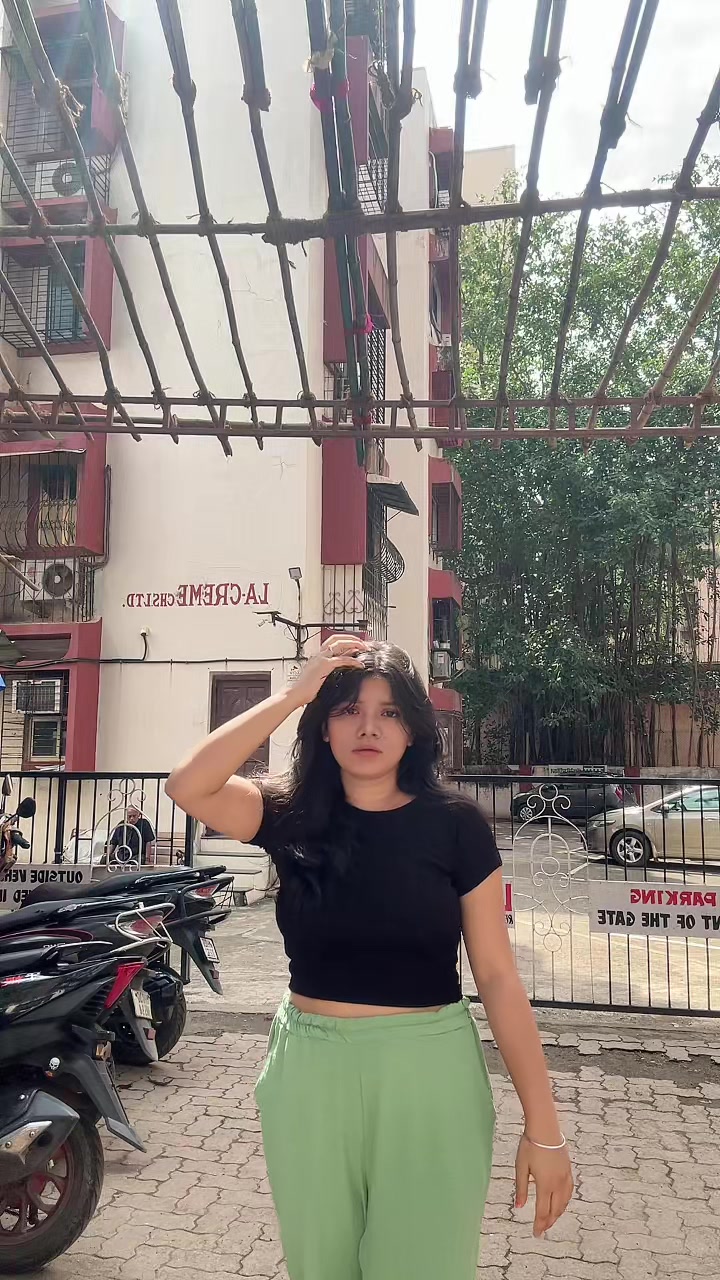 @Sneha Singh 🌻