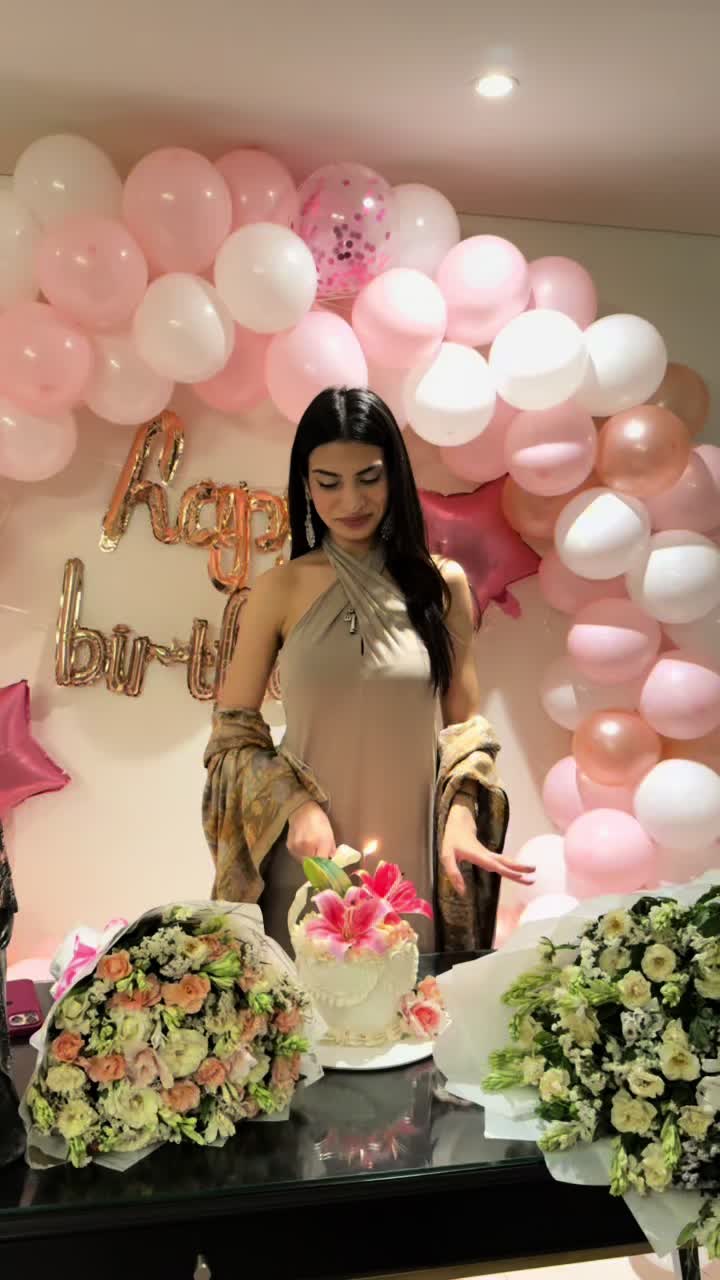 @alizehzarah