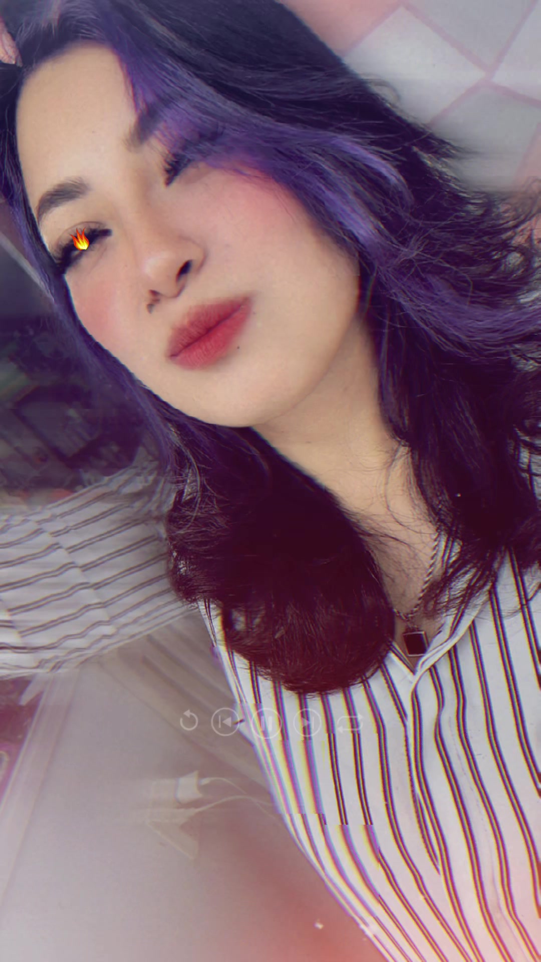 @𝓔🖤