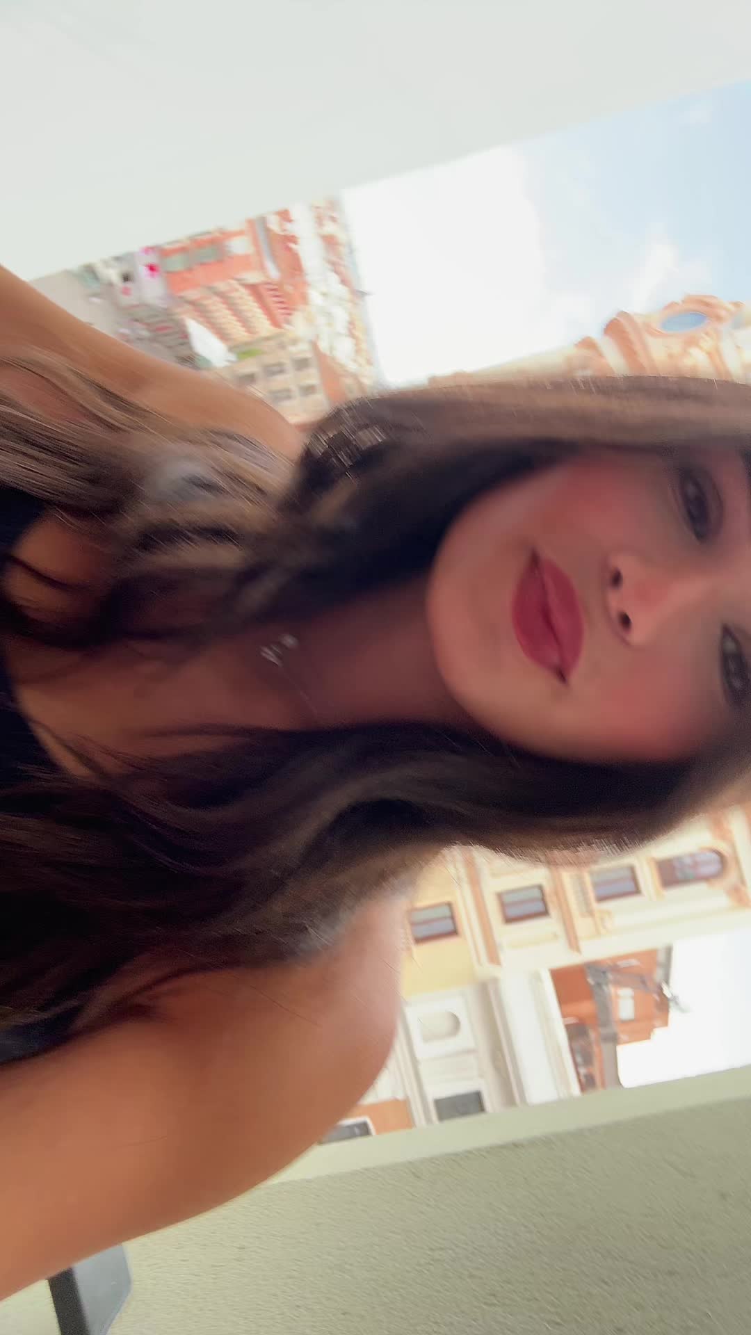 @chanel