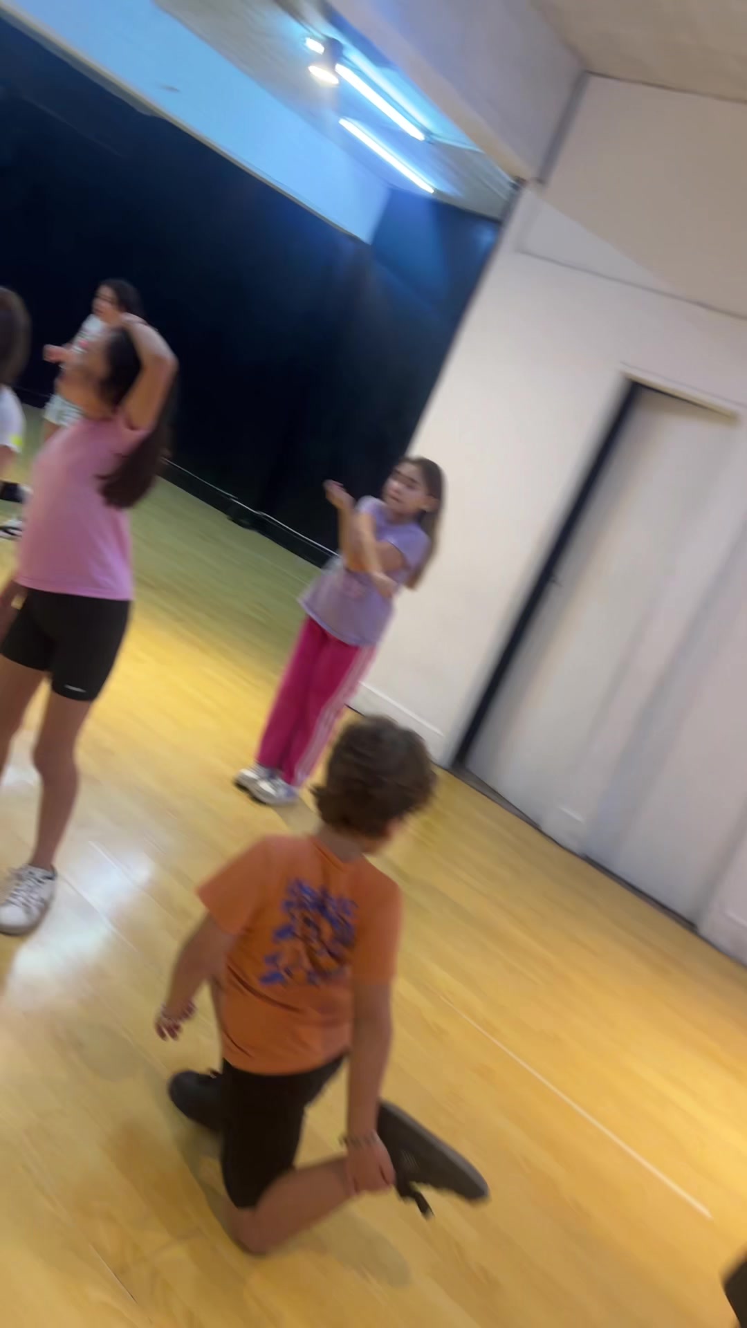 @Atelier - Escuela de danza