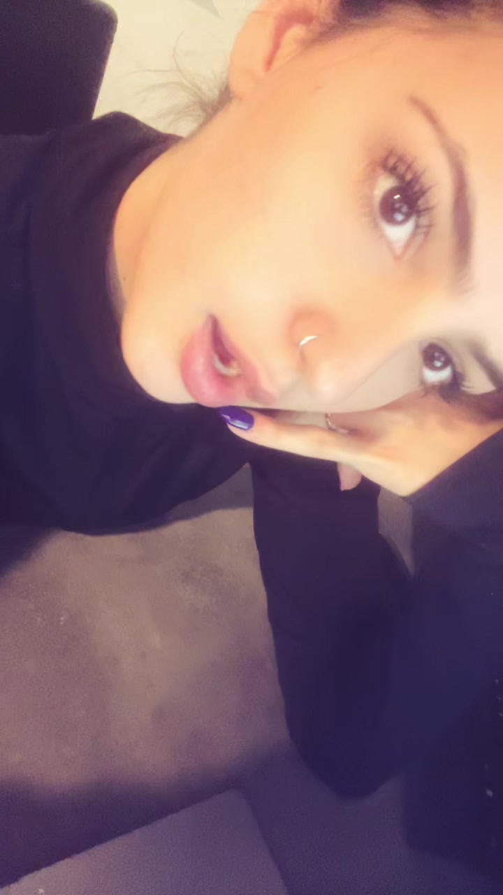 @Anilaaa
