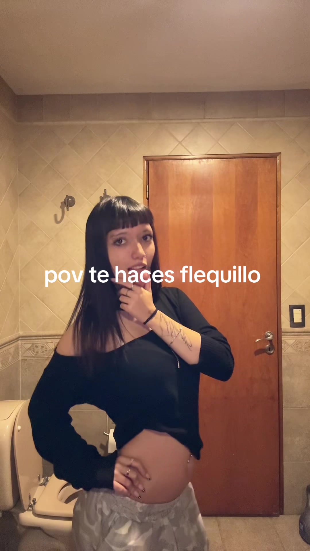 @Poli