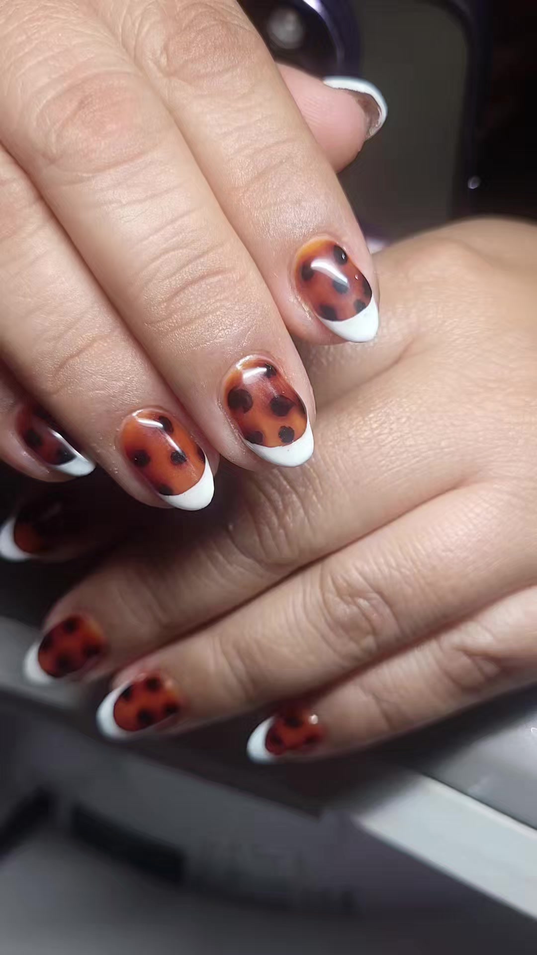 @Manicure Pedicure Em