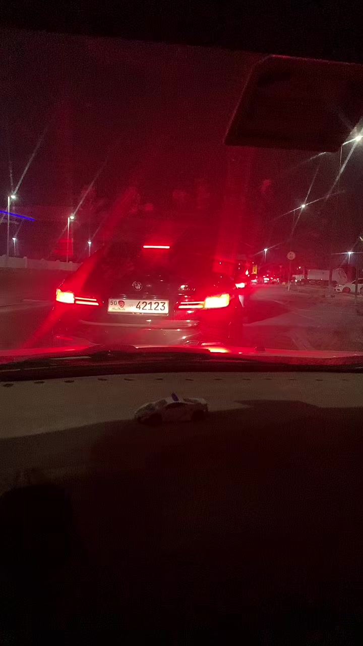 @@musharaf🇵🇰🇦🇪