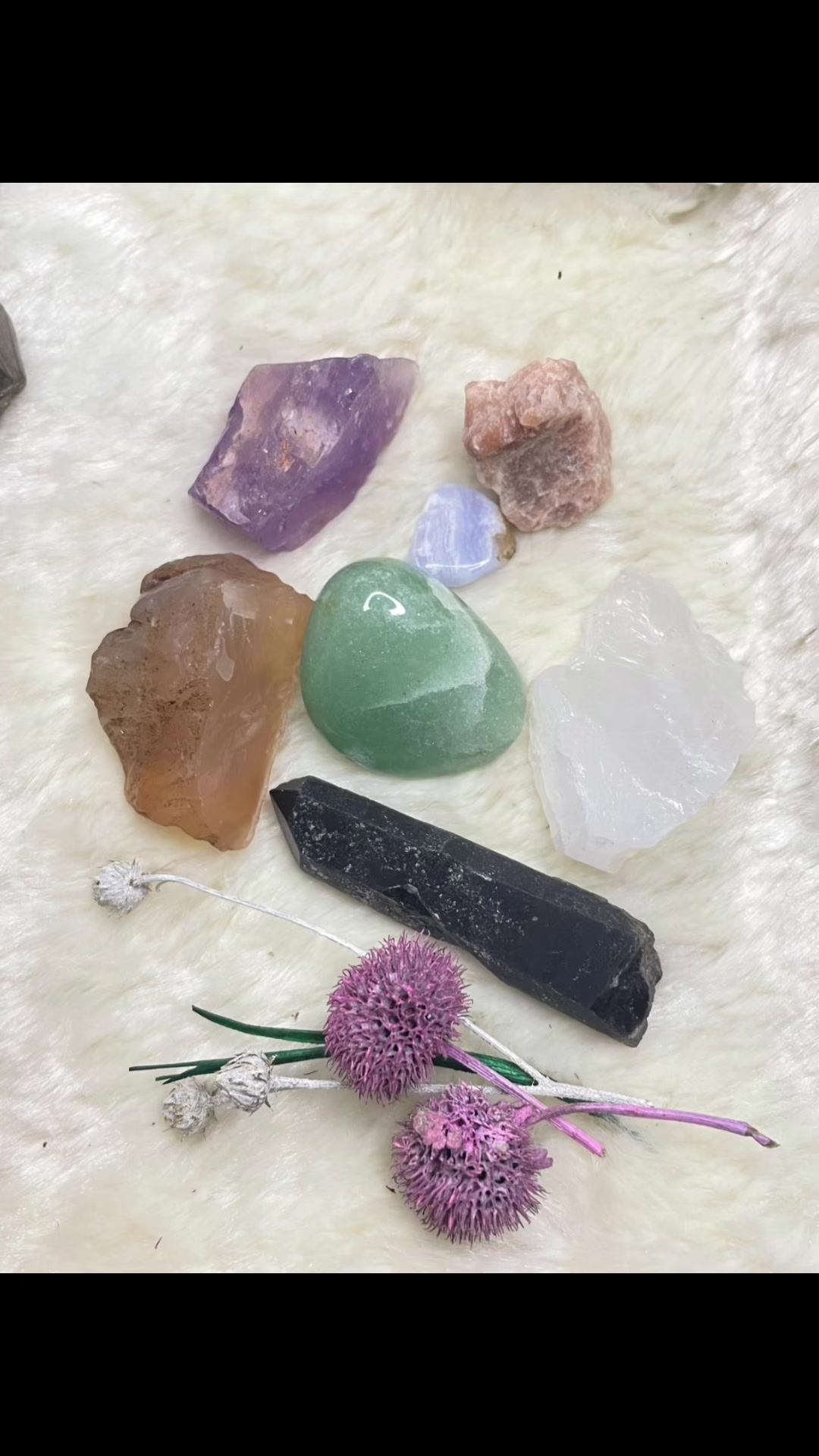 @IlovecrystalsAndstones