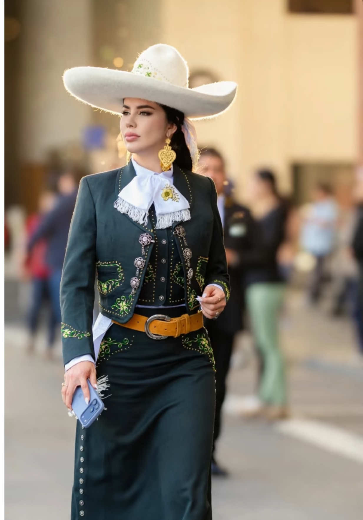 @Cristal Pelayo