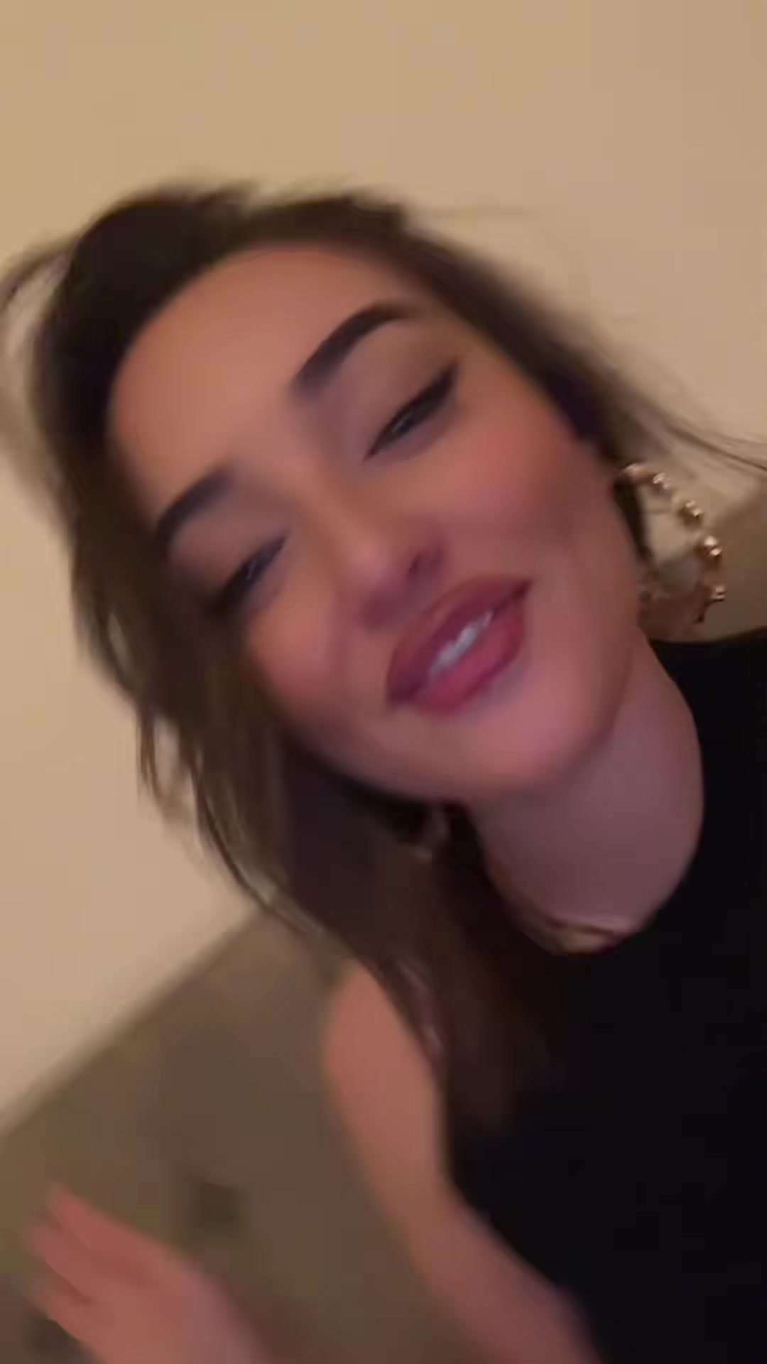 @💫