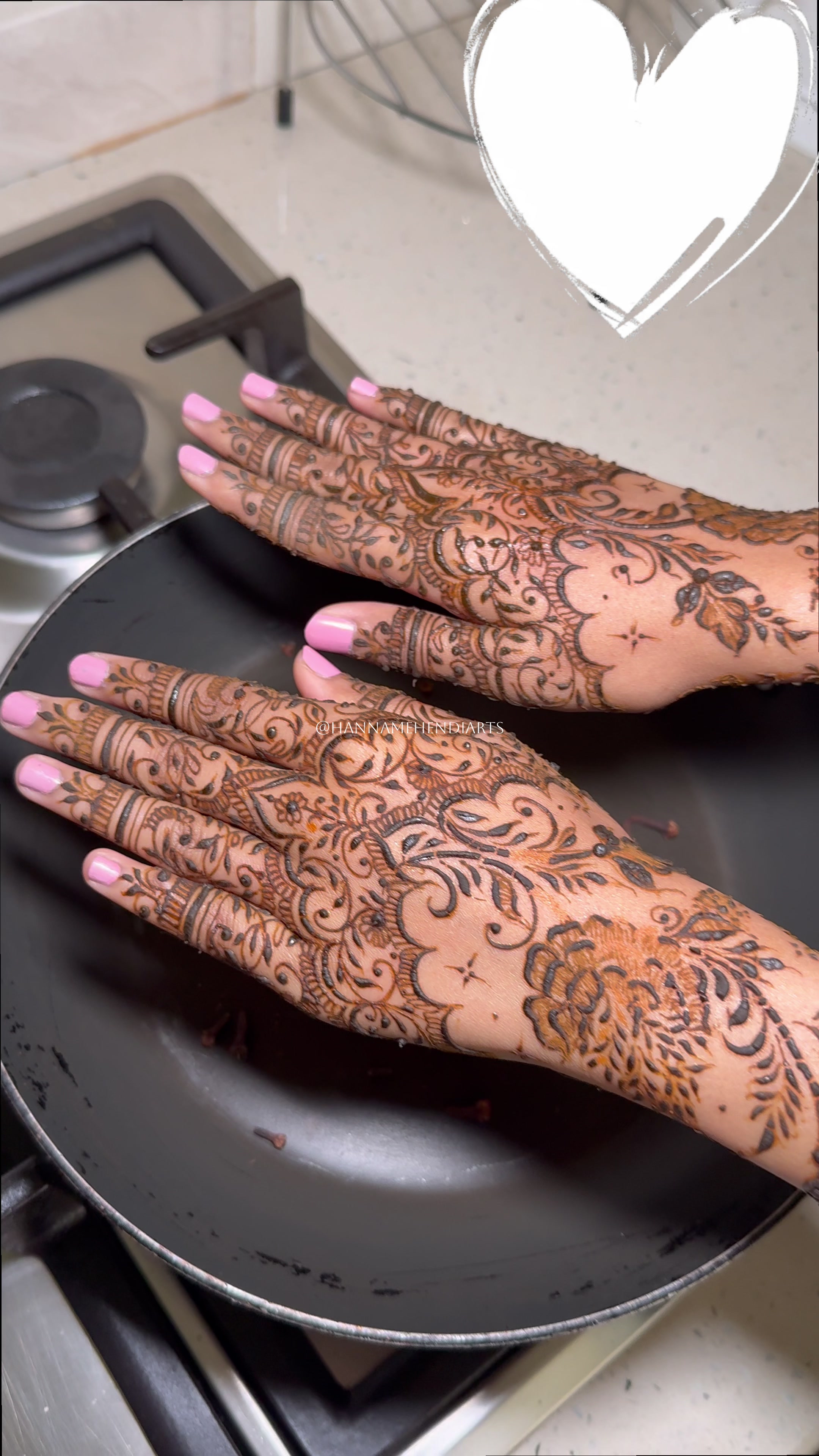 @Hanna Mehendi Arts