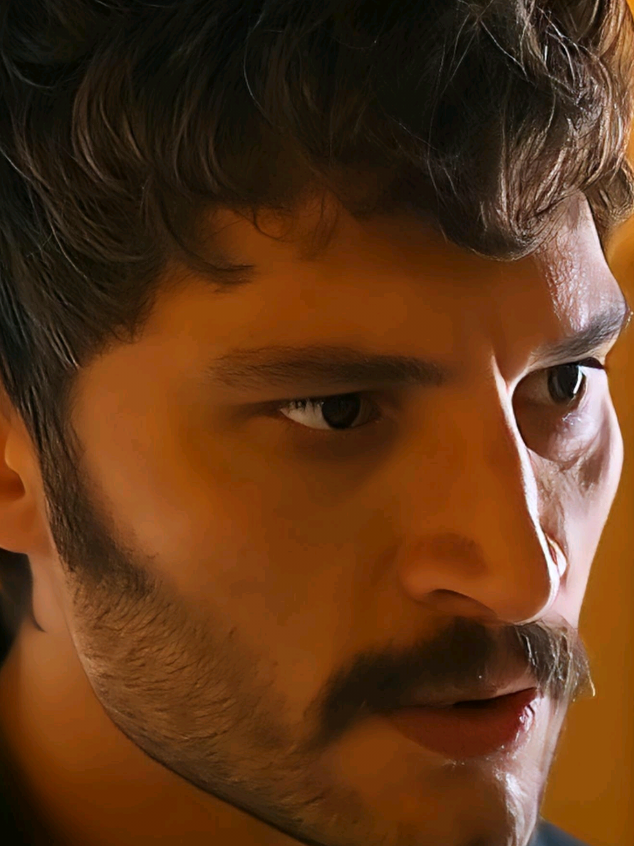 @Ilhan Gaze